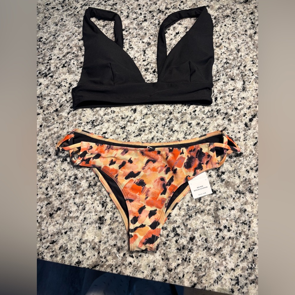 NWT RVCA/Volcom bundle